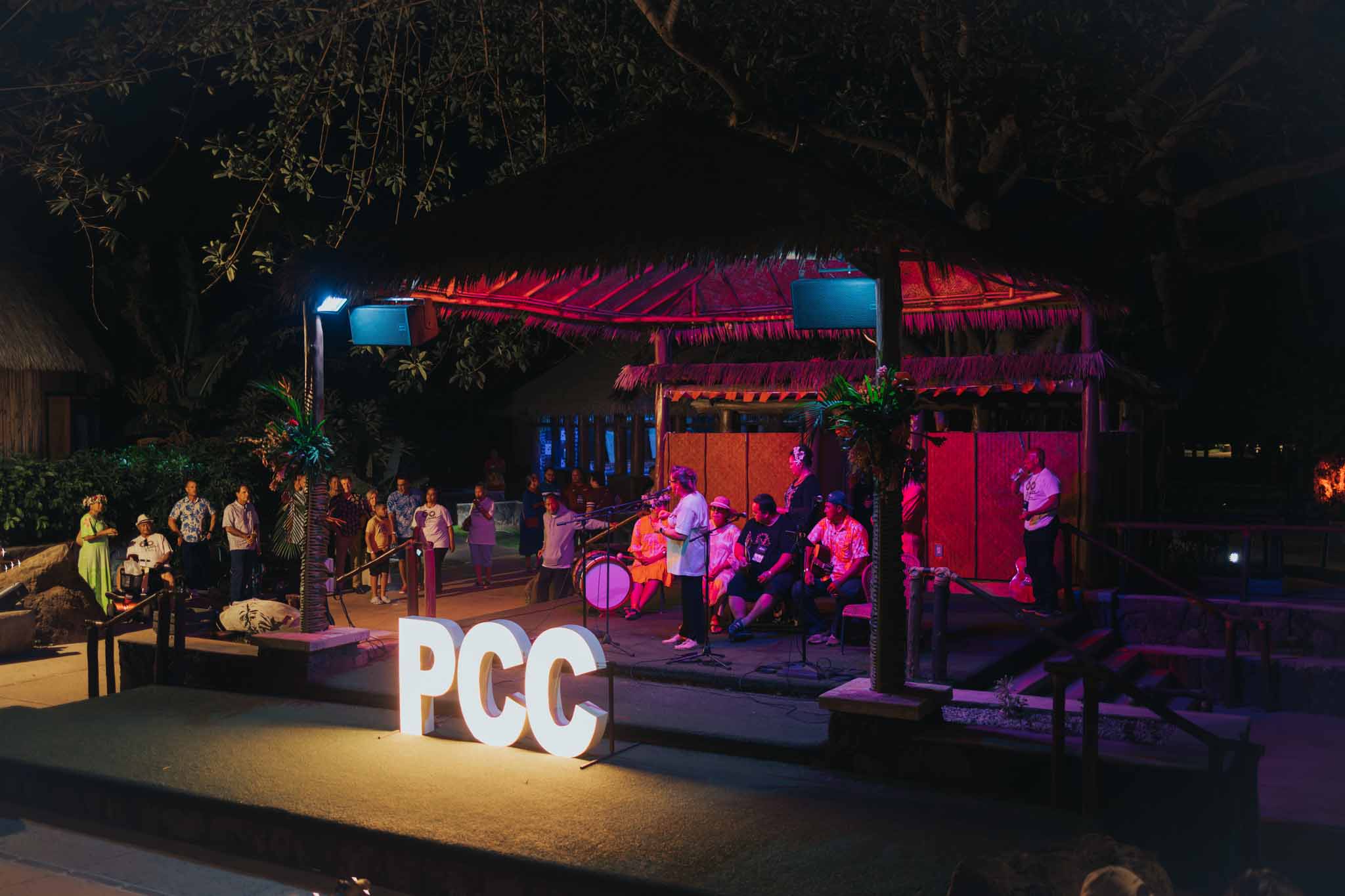 Evening in Polynesia-24